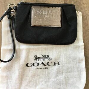 Coach Poppy Black & Silver Wristlet With Signature C, Dustbag and Black Hangtag
